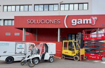 Sede de GAM en Granda Asturias) y maquinaria de esta compañía y de su filial Inquieto.